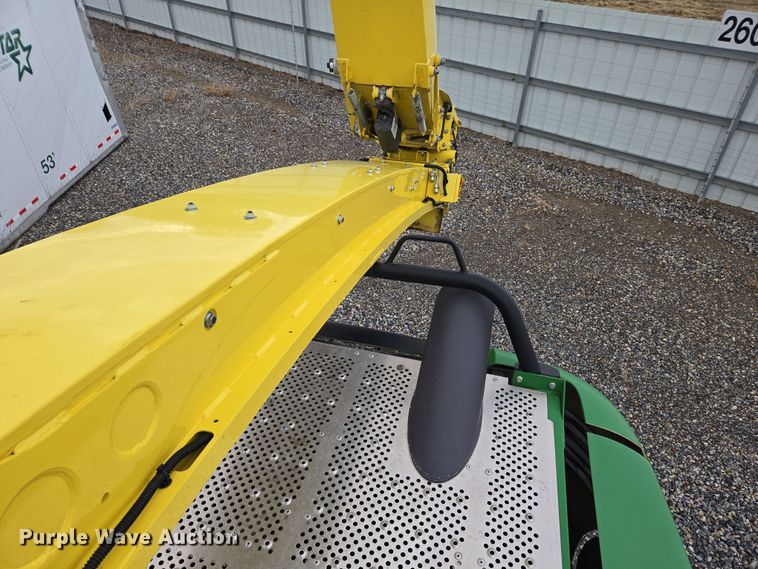 image for item YA0355 2019 John Deere 9800i forage harvester