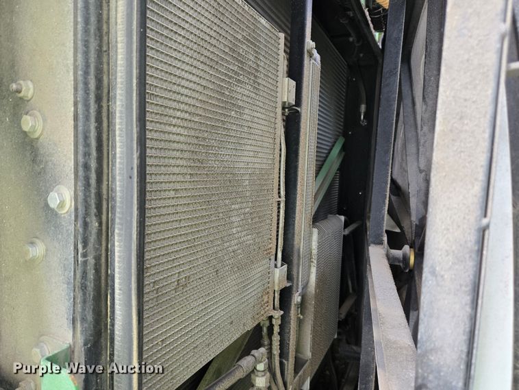 image for item YA0355 2019 John Deere 9800i forage harvester