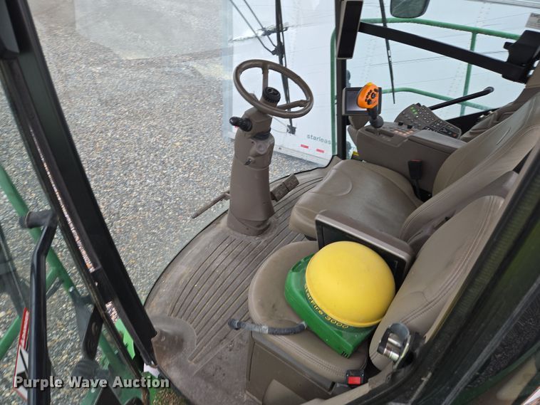 image for item YA0355 2019 John Deere 9800i forage harvester