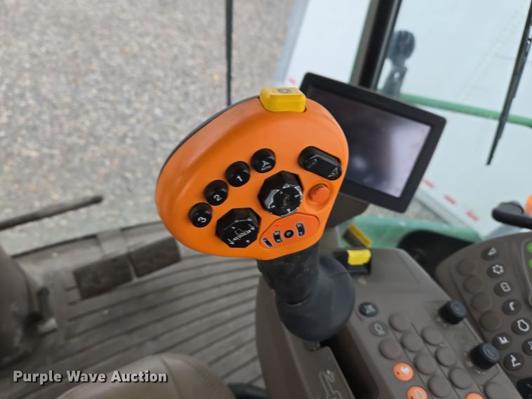 image for item YA0355 2019 John Deere 9800i forage harvester