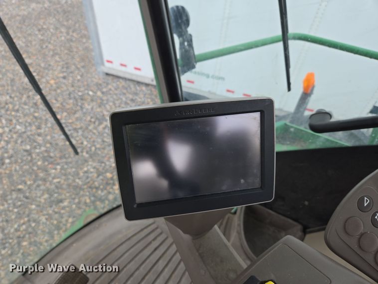 image for item YA0355 2019 John Deere 9800i forage harvester