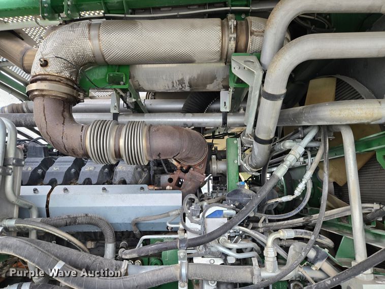 image for item YA0355 2019 John Deere 9800i forage harvester