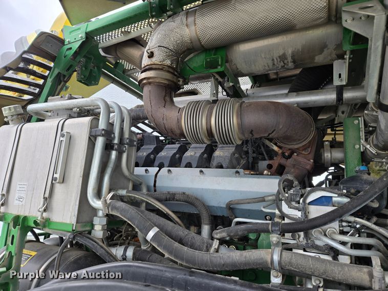 image for item YA0355 2019 John Deere 9800i forage harvester