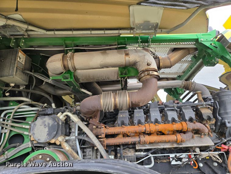 image for item YA0355 2019 John Deere 9800i forage harvester