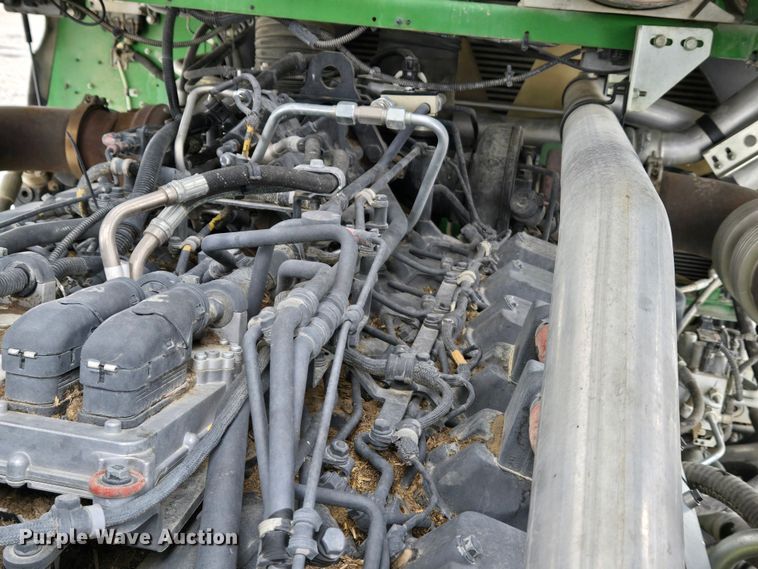 image for item YA0355 2019 John Deere 9800i forage harvester