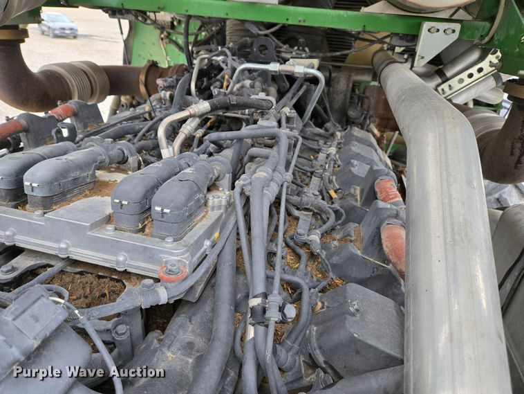 image for item YA0355 2019 John Deere 9800i forage harvester