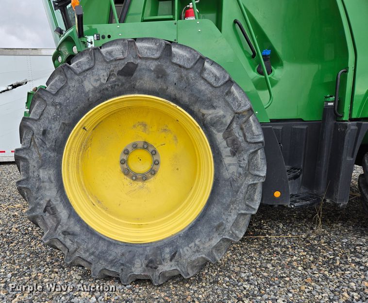 image for item YA0355 2019 John Deere 9800i forage harvester