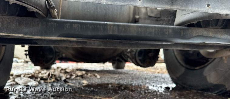 image for item DH9780 2009 Mack CXU612 semi truck