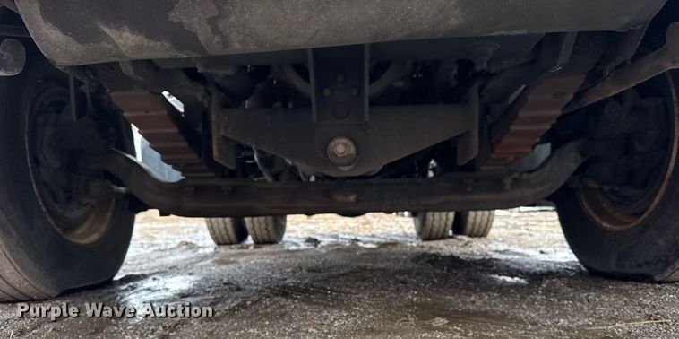 image for item DH9870 2011 Kalmar Ottawa 4x2 yard truck