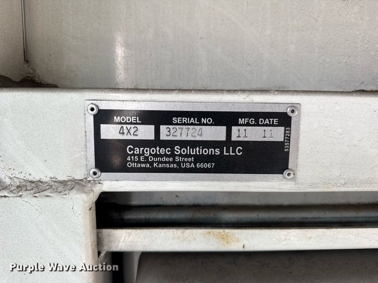 image for item DH9870 2011 Kalmar Ottawa 4x2 yard truck