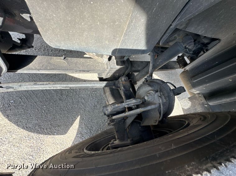 image for item DO0649 2019 International RH613 semi truck