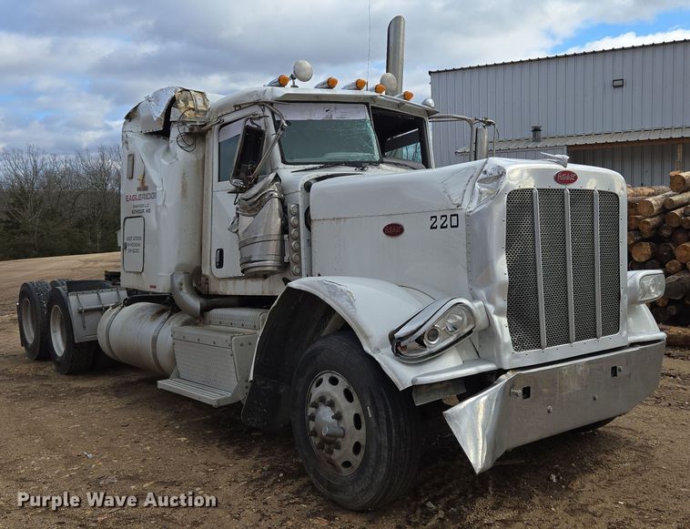 image for item DP6204 2017 Peterbilt MX-13 semi truck