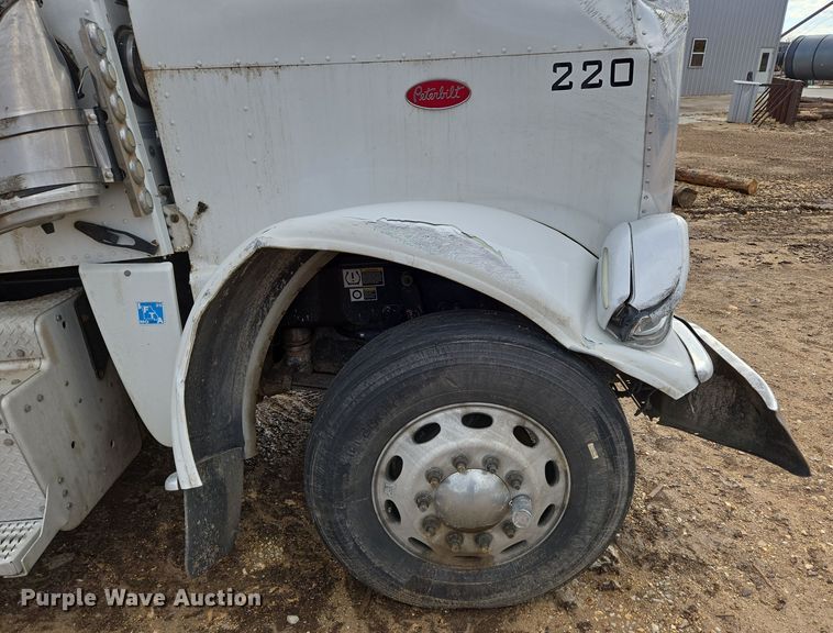 image for item DP6204 2017 Peterbilt MX-13 semi truck