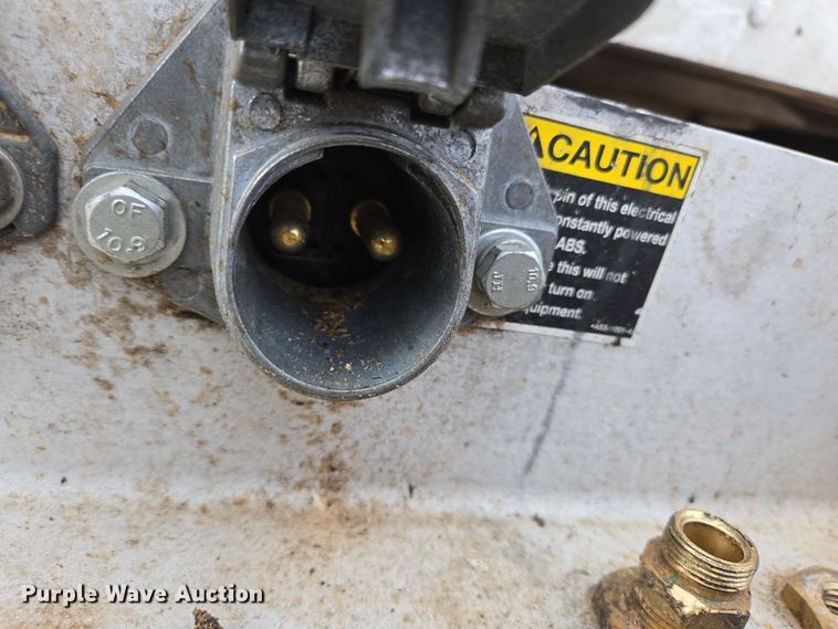 image for item DP6204 2017 Peterbilt MX-13 semi truck