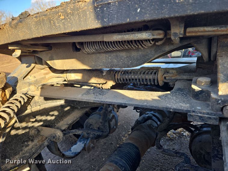 image for item DP6204 2017 Peterbilt MX-13 semi truck