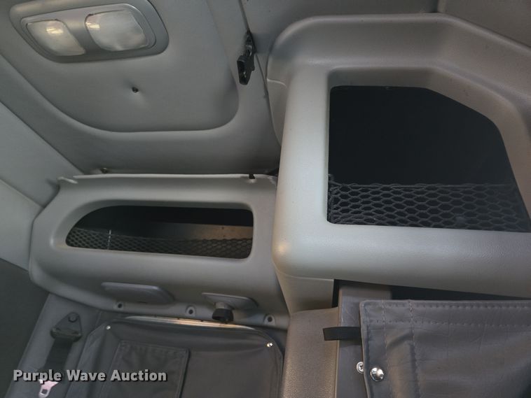 image for item DP6204 2017 Peterbilt MX-13 semi truck