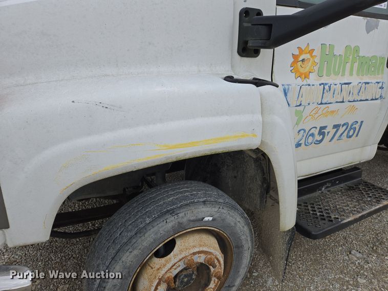 image for item DS5290 2003 Chevrolet C4500 dump truck