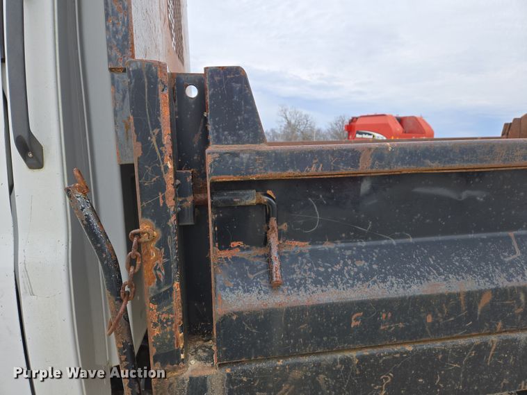 image for item DS5290 2003 Chevrolet C4500 dump truck