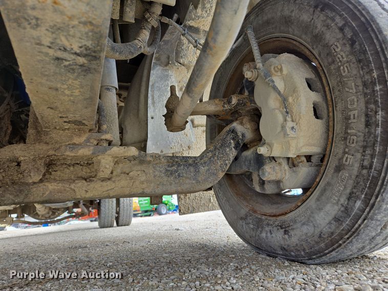 image for item DS5290 2003 Chevrolet C4500 dump truck