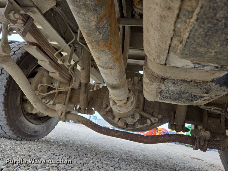 image for item DS5290 2003 Chevrolet C4500 dump truck