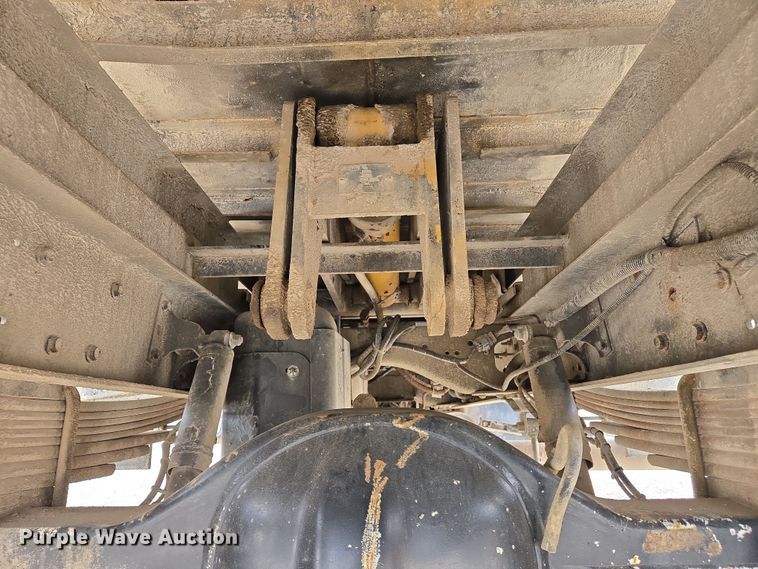 image for item DS5290 2003 Chevrolet C4500 dump truck