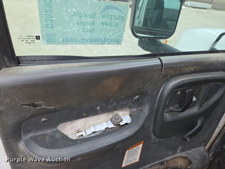 image for item DS5290 2003 Chevrolet C4500 dump truck