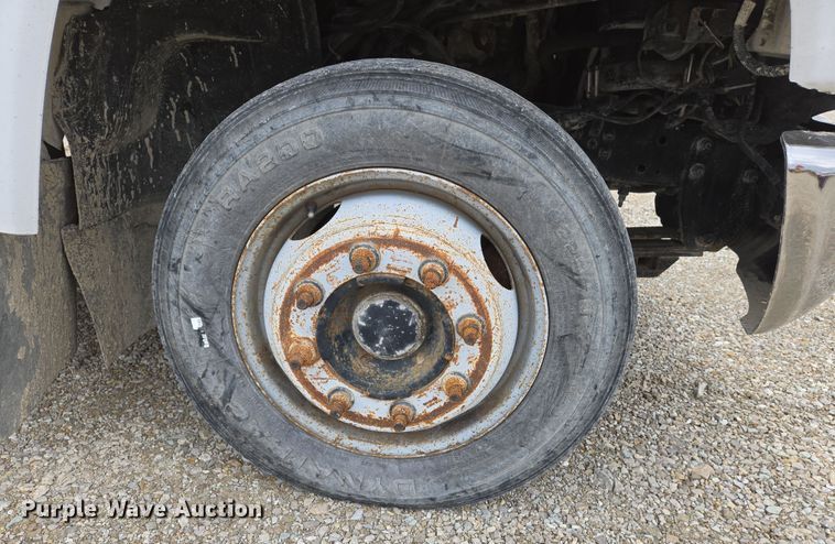 image for item DS5290 2003 Chevrolet C4500 dump truck