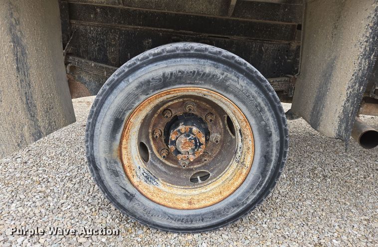 image for item DS5290 2003 Chevrolet C4500 dump truck