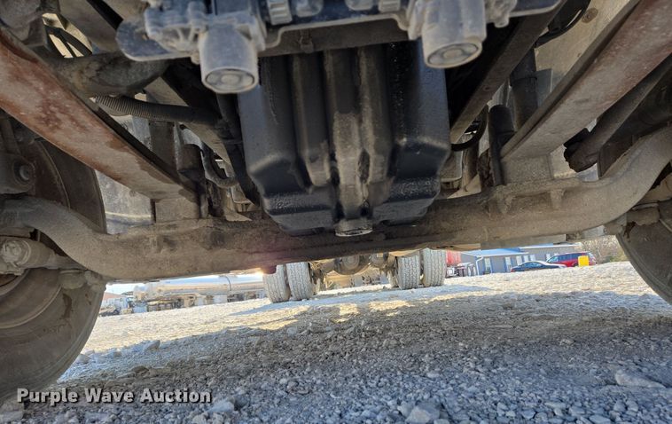 image for item DS5294 2011 Freightliner Columbia semi truck