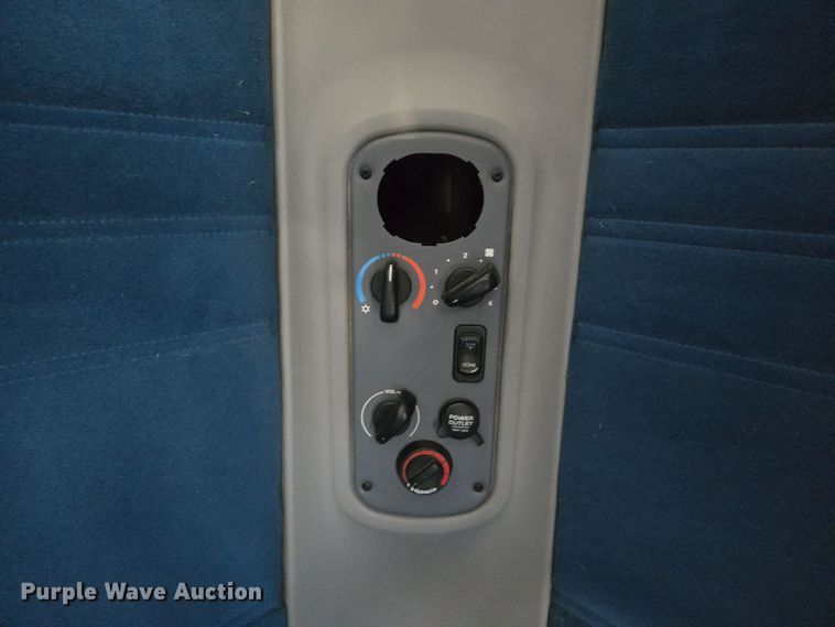 image for item DS5294 2011 Freightliner Columbia semi truck