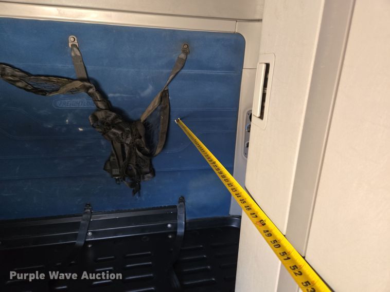 image for item DS5294 2011 Freightliner Columbia semi truck