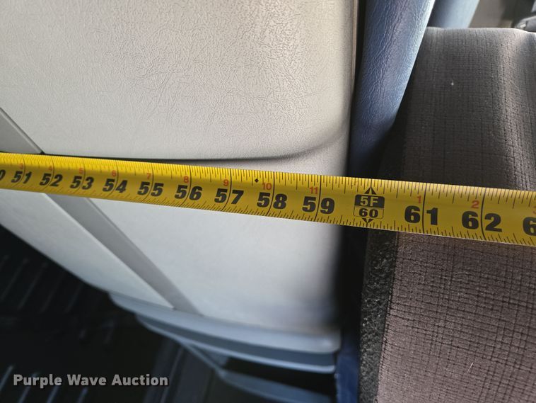 image for item DS5294 2011 Freightliner Columbia semi truck