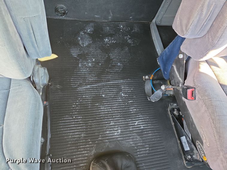 image for item DS5294 2011 Freightliner Columbia semi truck