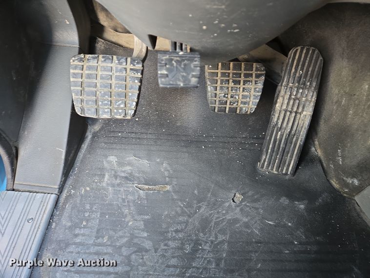 image for item DS5294 2011 Freightliner Columbia semi truck