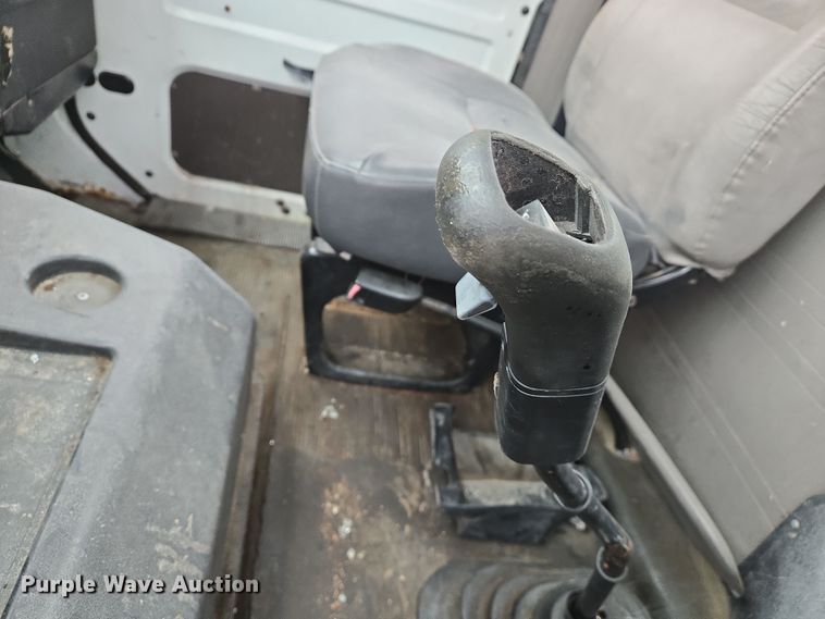 image for item DS5299 1997 International 8100 semi truck