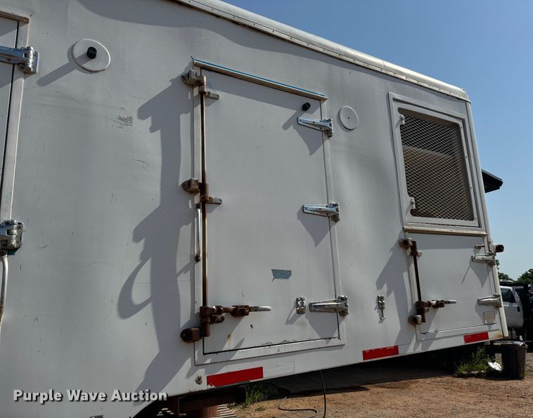 image for item DU3020 2005 Clark  CDCT-2005 refrigerated van trailer