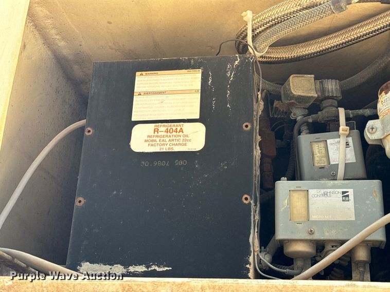 image for item DU3020 2005 Clark  CDCT-2005 refrigerated van trailer