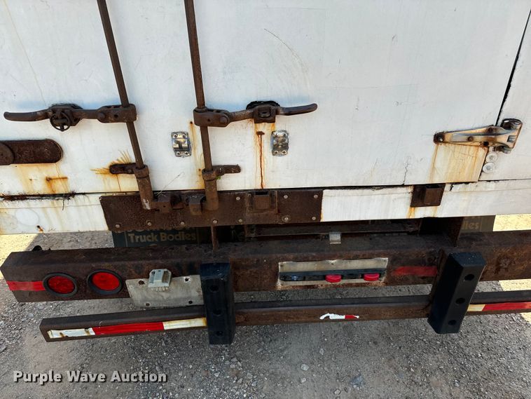 image for item DU3020 2005 Clark  CDCT-2005 refrigerated van trailer