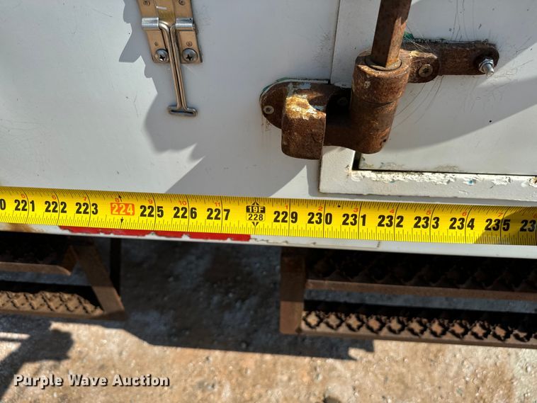 image for item DU3020 2005 Clark  CDCT-2005 refrigerated van trailer