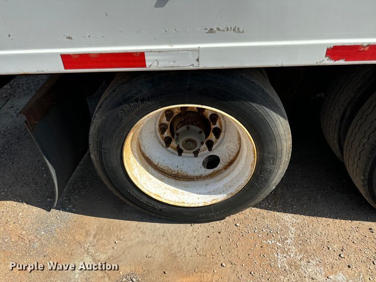 image for item DU3020 2005 Clark  CDCT-2005 refrigerated van trailer