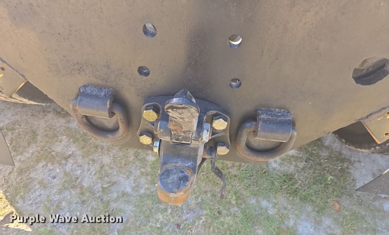 image for item DV1287 2007 Peterbilt 379 semi truck