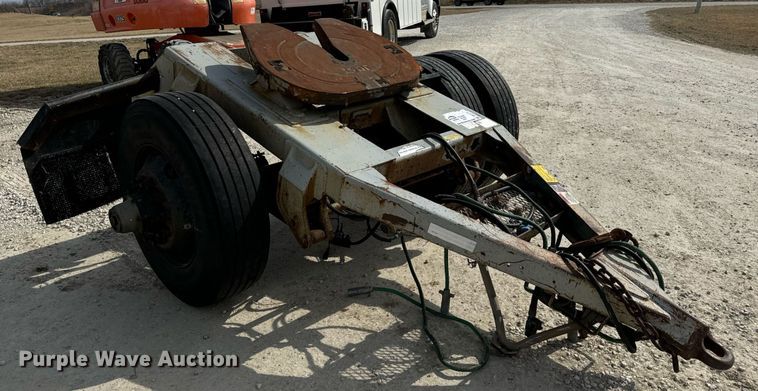 image for item DV1771 2005 Silver Eagle trailer dolly