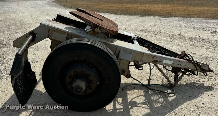 image for item DV1771 2005 Silver Eagle trailer dolly