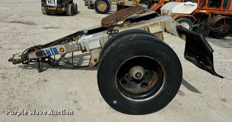 image for item DV1771 2005 Silver Eagle trailer dolly