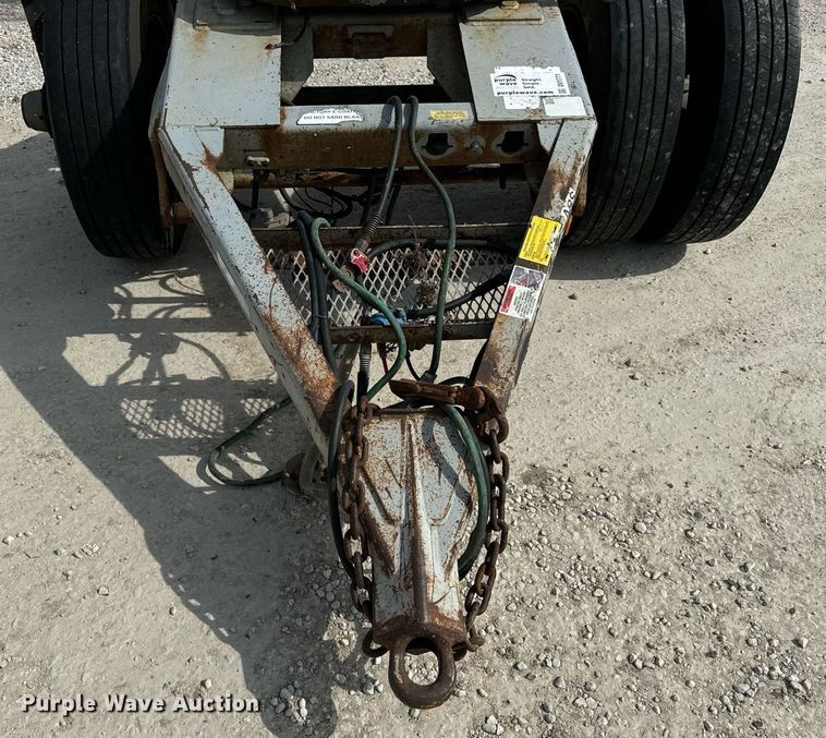 image for item DV1771 2005 Silver Eagle trailer dolly