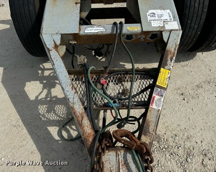 image for item DV1771 2005 Silver Eagle trailer dolly