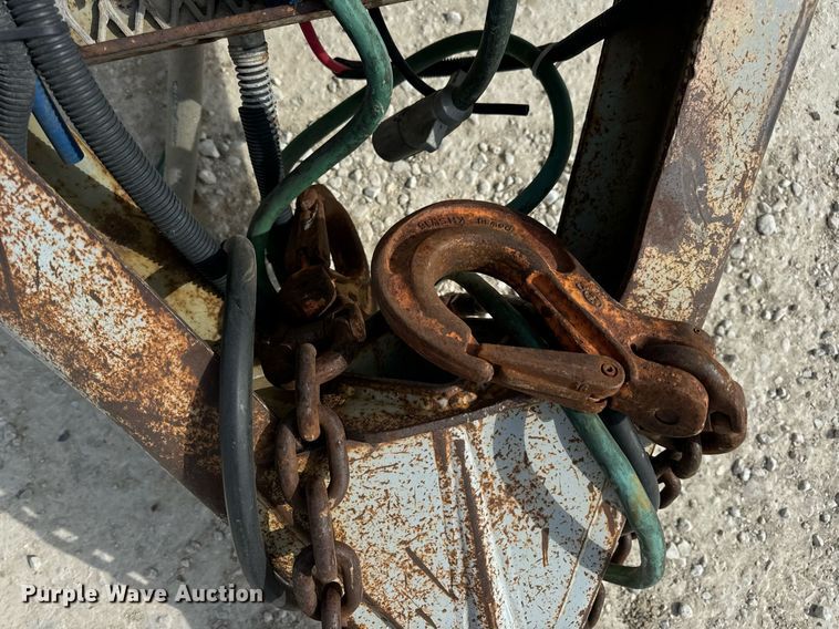 image for item DV1771 2005 Silver Eagle trailer dolly