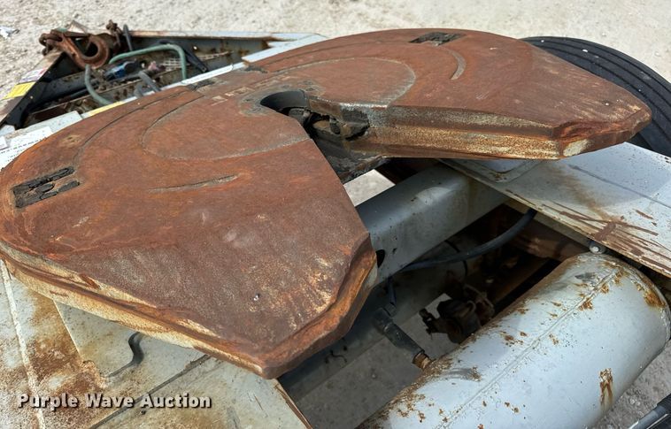 image for item DV1771 2005 Silver Eagle trailer dolly