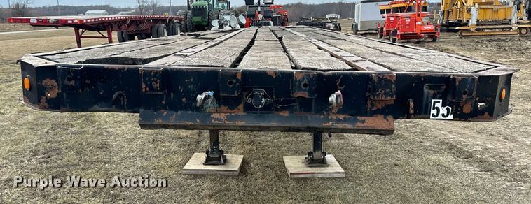 image for item DV1775 1974 Hobbs Flatbed trailer