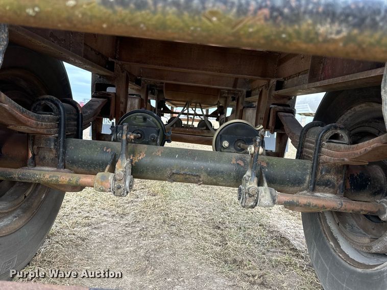 image for item DV1775 1974 Hobbs Flatbed trailer